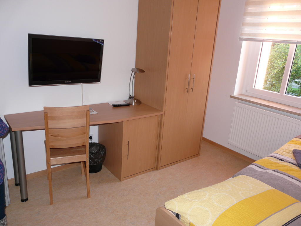 Sport Tourist Hostel Weißenfels Rum bild