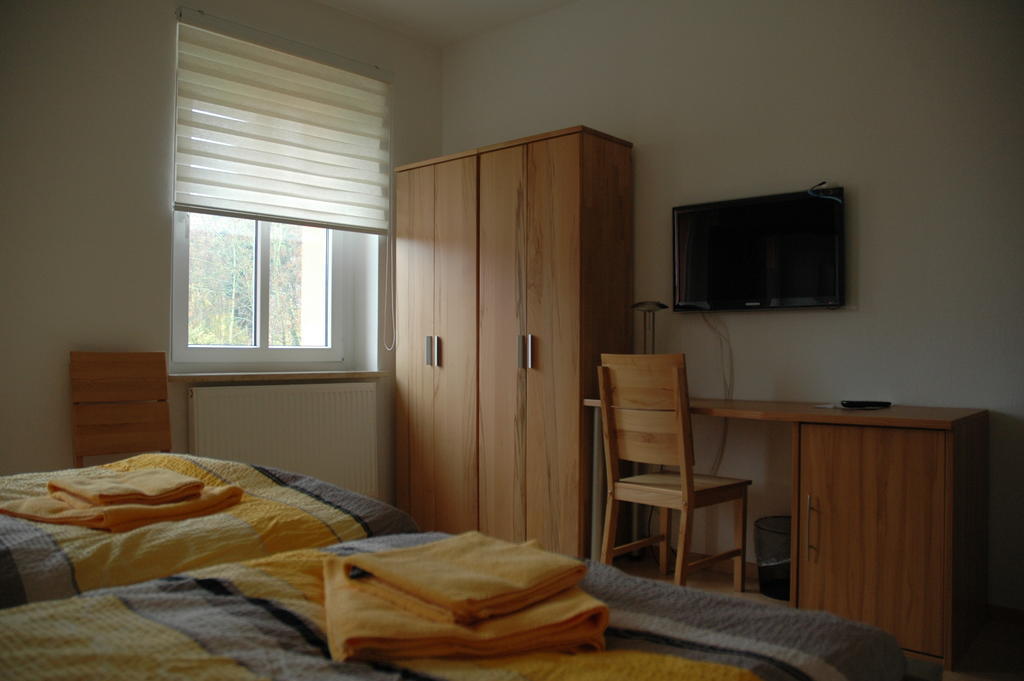 Sport Tourist Hostel Weißenfels Rum bild